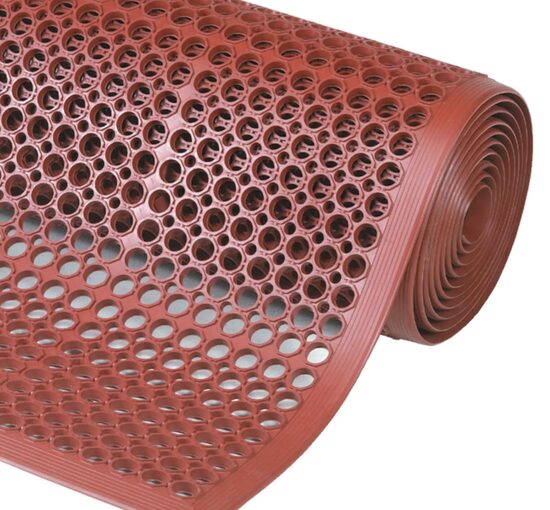 Sanitop™ Red 562RD Notrax slip resistant rubber mats Red